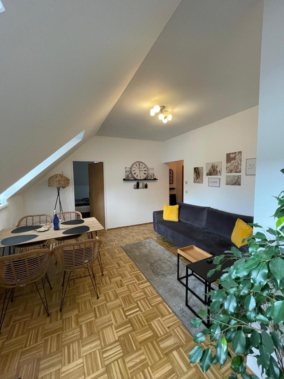 Bullsliving Seeapartment 5 Velden am Wörthersee Esterno foto